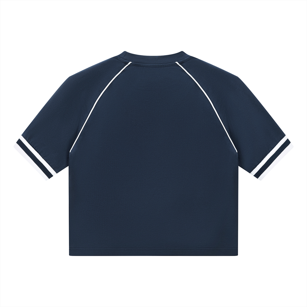 WOMEN’S RAGLAN TEE – SCULPTED EVERYDAY FIT (SPORT-INSPIRED ESSENTIAL)