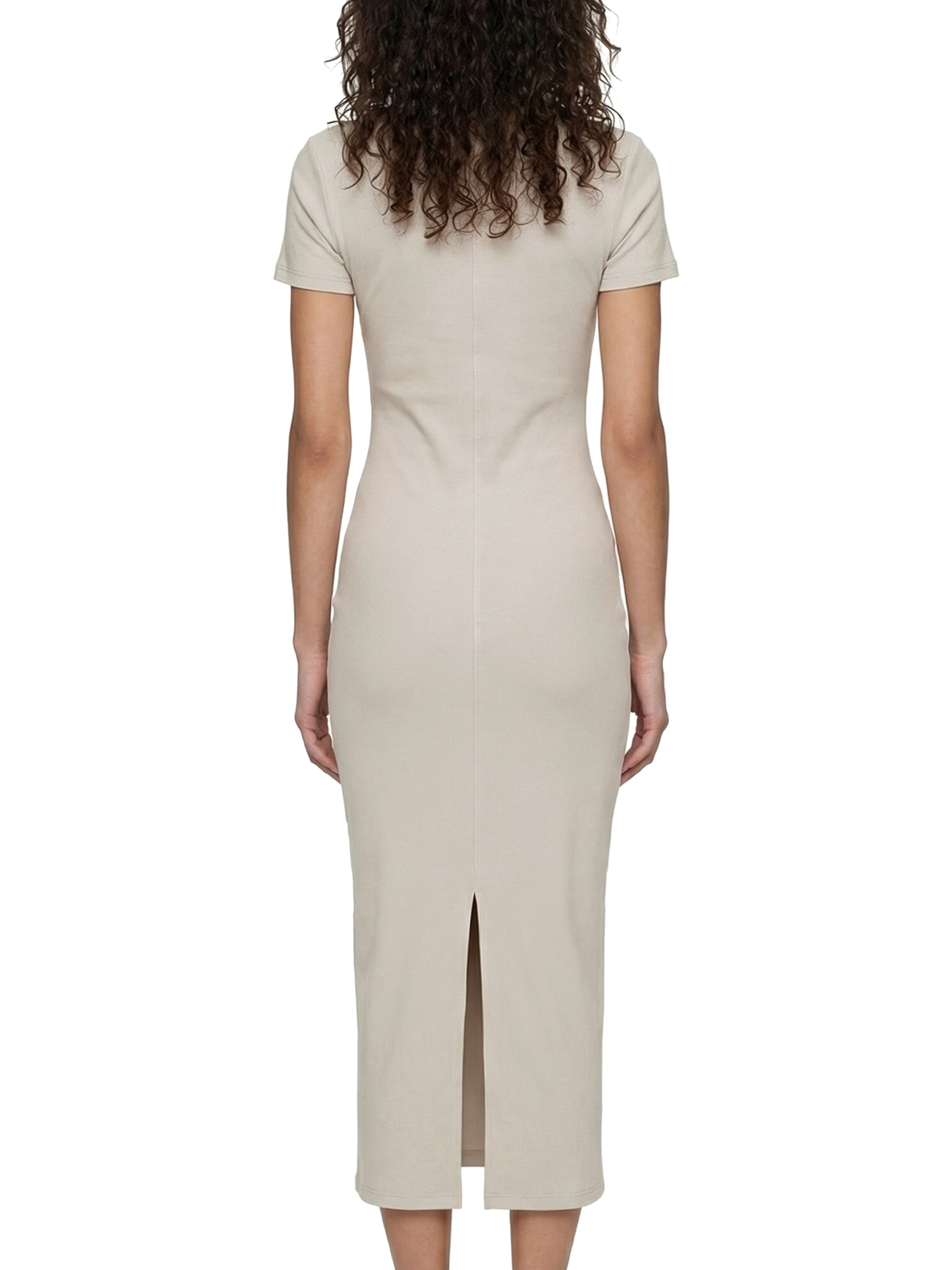 WOMEN’S BODYCON MAXI DRESS – ELEGANT CURVE FIT (EFFORTLESS STATEMENT ESSENTIAL)