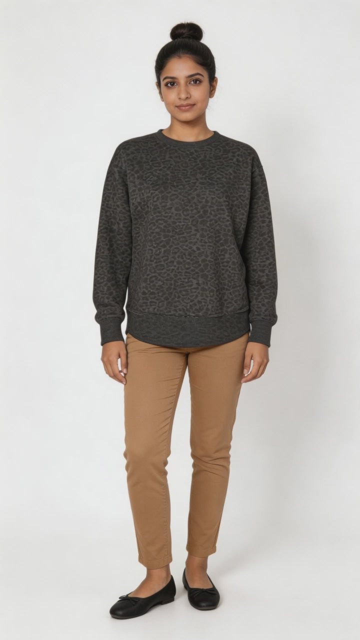 Leopard Print Oversized Sweatshirt – Drop Shoulder Raw Hem Crewneck